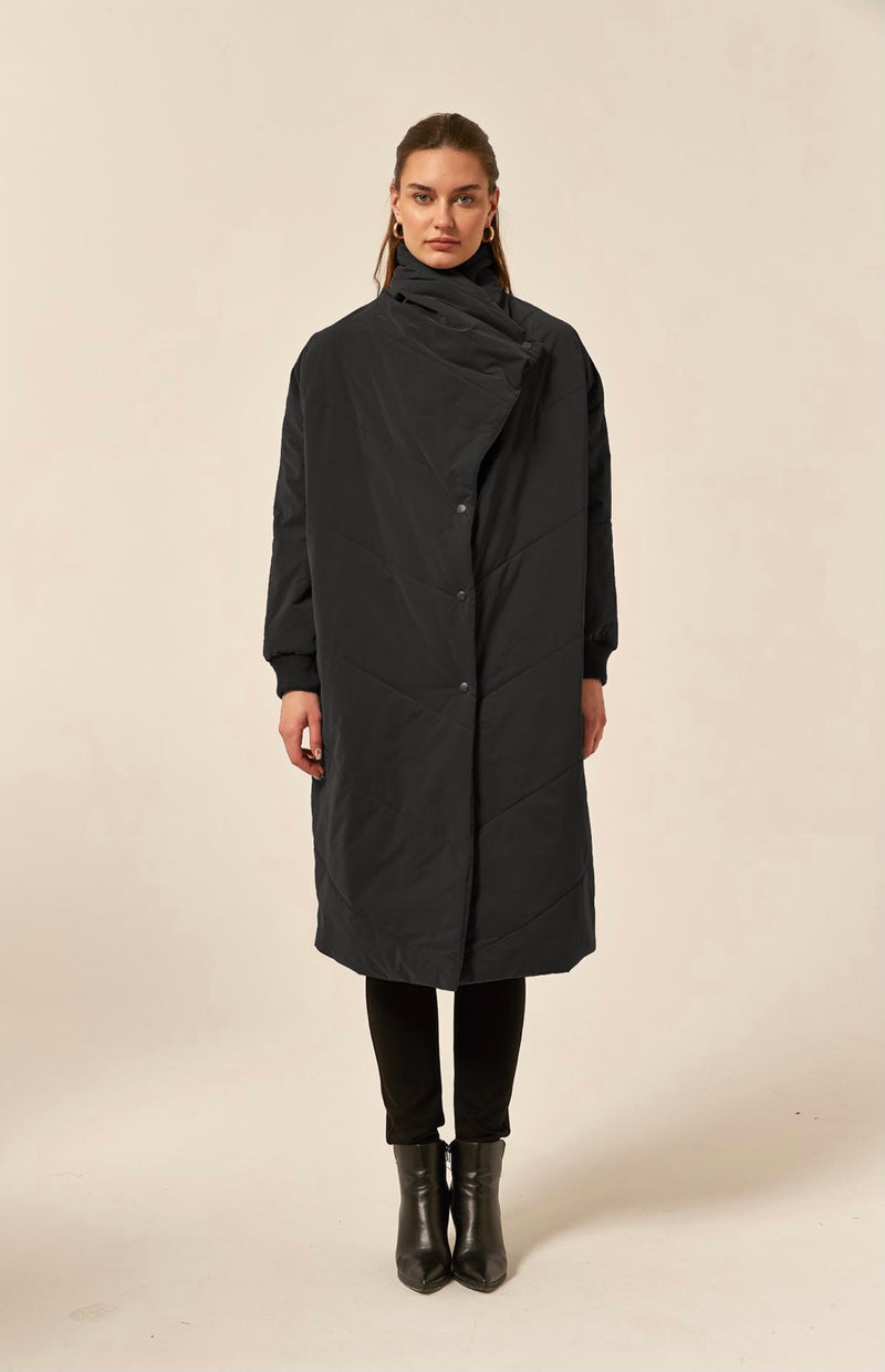 Tirelli Snap Front Overcoat - Black