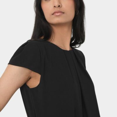 Forcast Tamera Pleated Round Neck Top