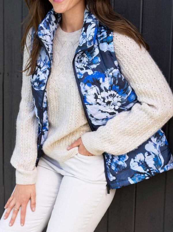 Jump Blue Bloom Puffer Vest