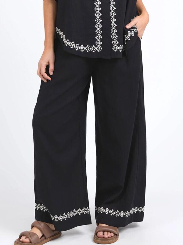 Elm Nina Embroidered Pant