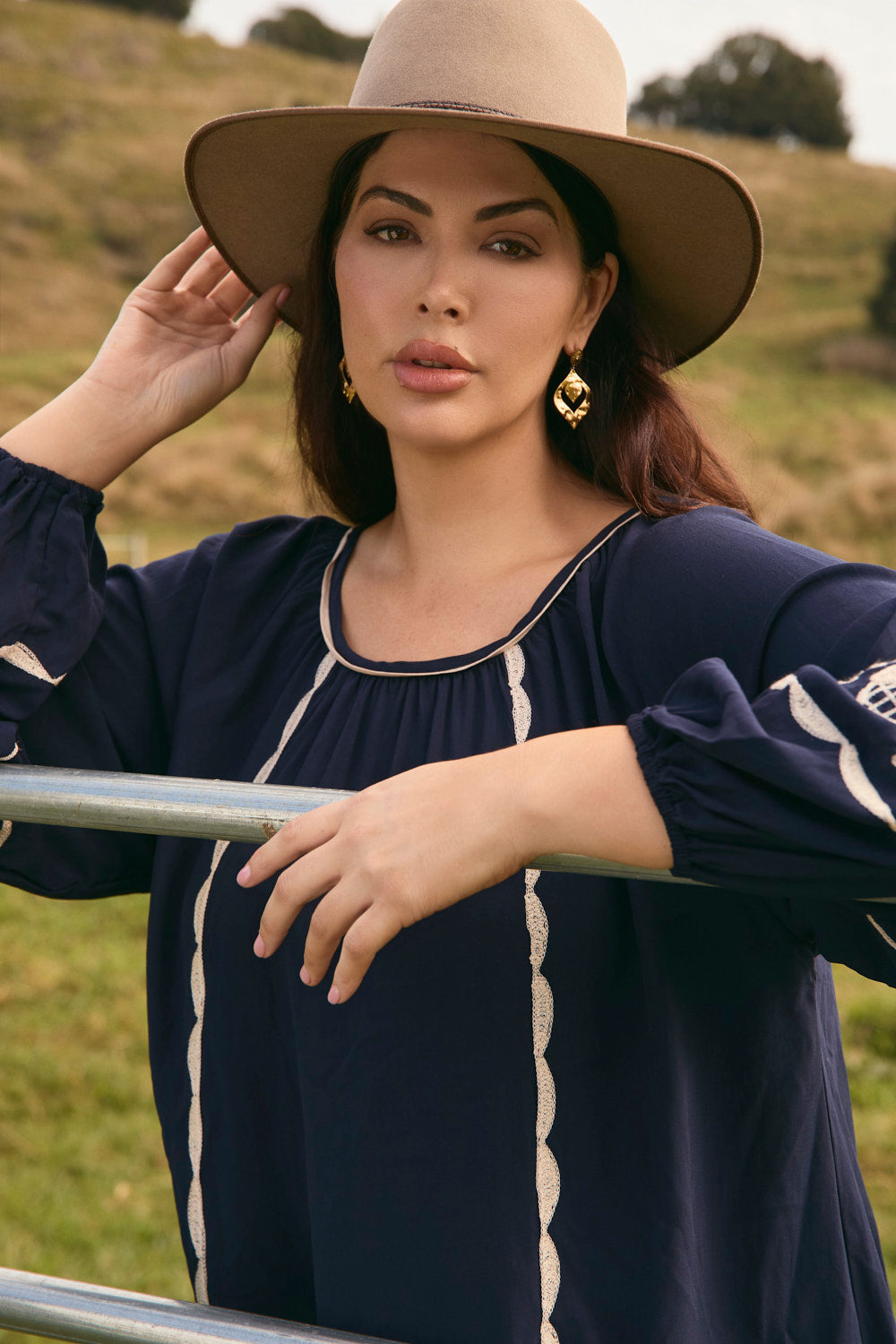 EmilaEmbroideredBlouse-MidnightPearl-PS5.jpg
