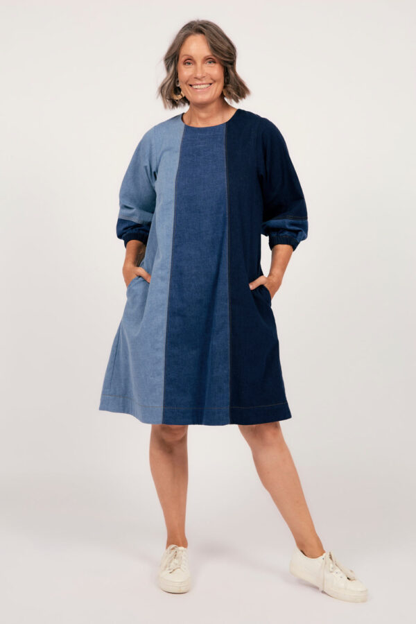 Adrift Hazel Denim Shift Dress - Image 2