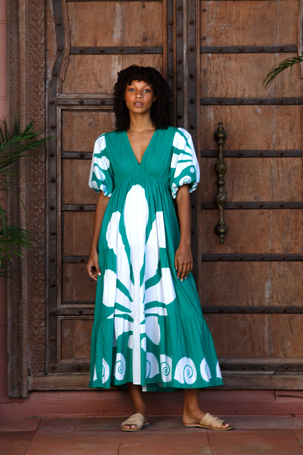 itami-elda-dress-mayan-green-3.png