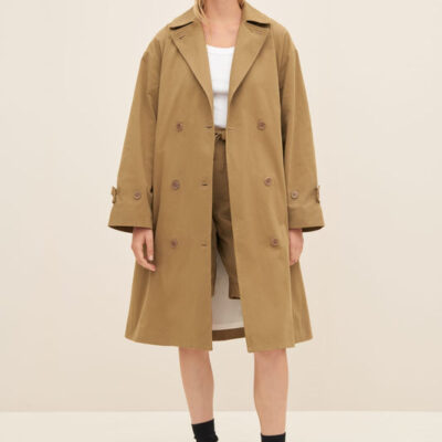 Kowtow Mile Trench