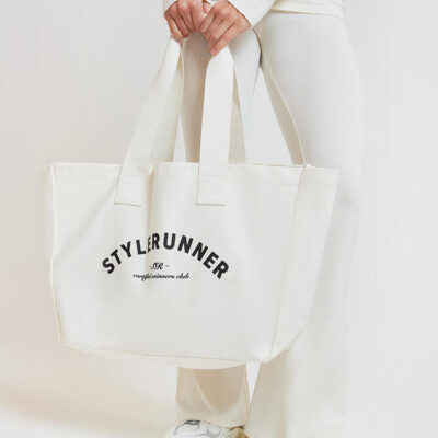 Stylerunner Offside Tote Bright White / Onyx