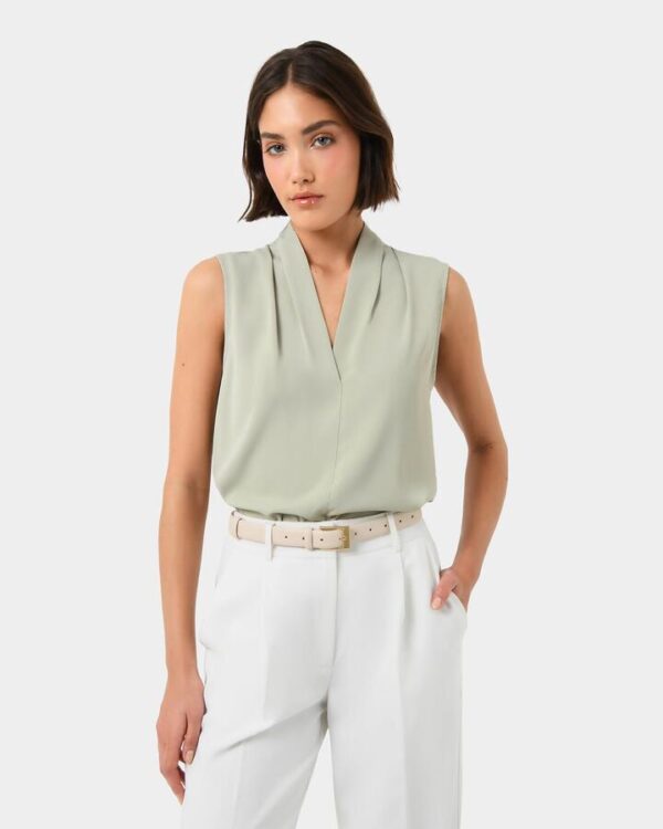 FORCAST Alivia 2 V-neck Top