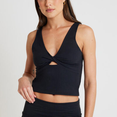 Stylerunner Sense Twist Front Cropped Tank Onyx