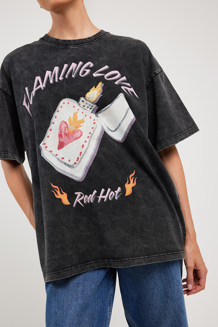 Maku The Label Flaming Love Acid Wash Tee Black - Miss Nelly