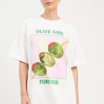 Maku The Label Olive Girl Oversize T-Shirt Cream