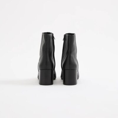 Nude Lucy Arlo Leather Boot Black
