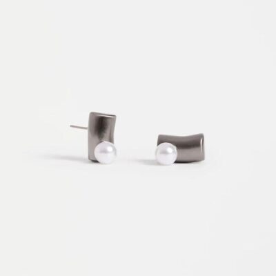 ELK AHAS STUD EARRING