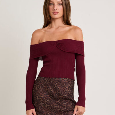 Alice In The Eve Tully Off Shoulder Knit Top