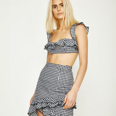Lioness Slave For You Ruffle Crop