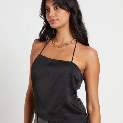 Alice In The Eve Suki Silky Asymmetric Top in Black
