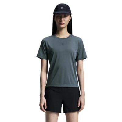 On Running Trail Shorts Black