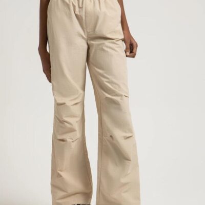Beyond Her Chicago Parachute Pants Size 10 Bone