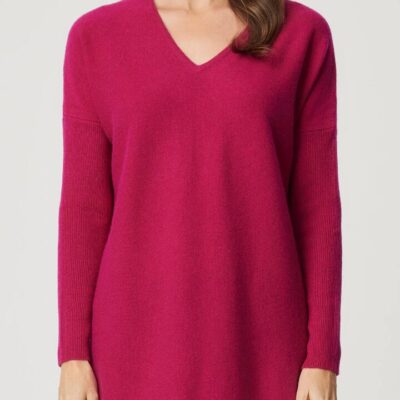 James Melbourne Curved Hem V Neck