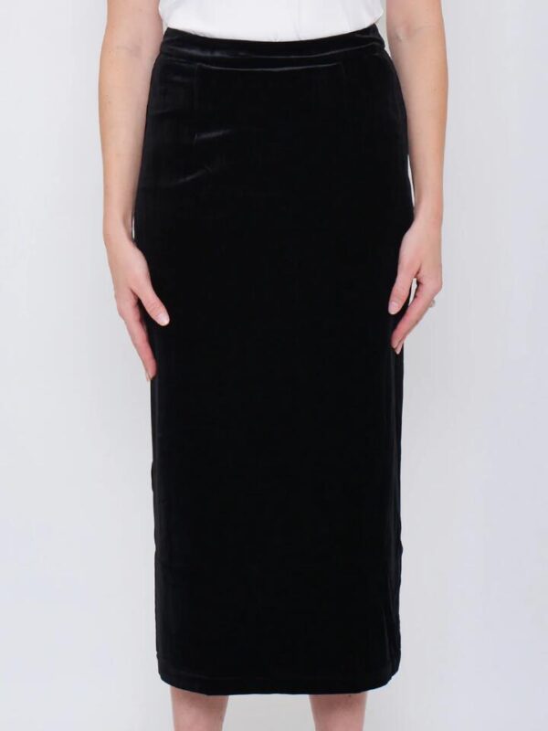 Yeltuor X Hansen & Gretel Daylan Velvet Skirt