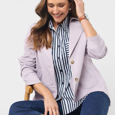 Black Pepper Taren Cropped Trench