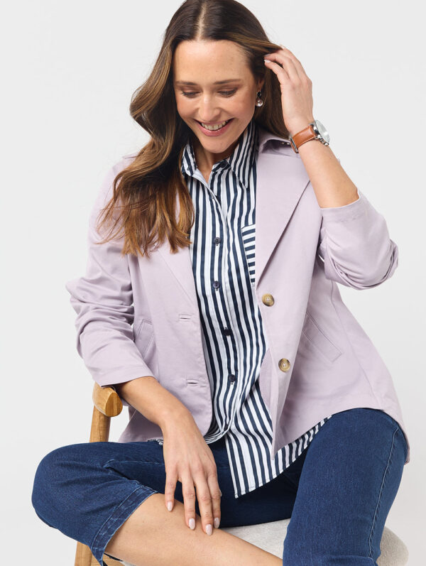 Black Pepper Taren Cropped Trench