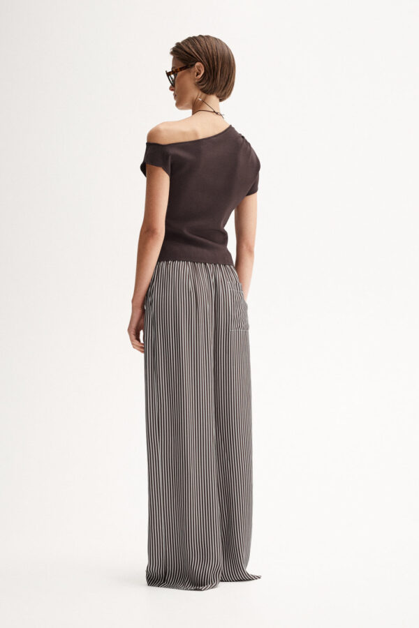 Elka Collective Serena Knit Top Chocolate - Image 4