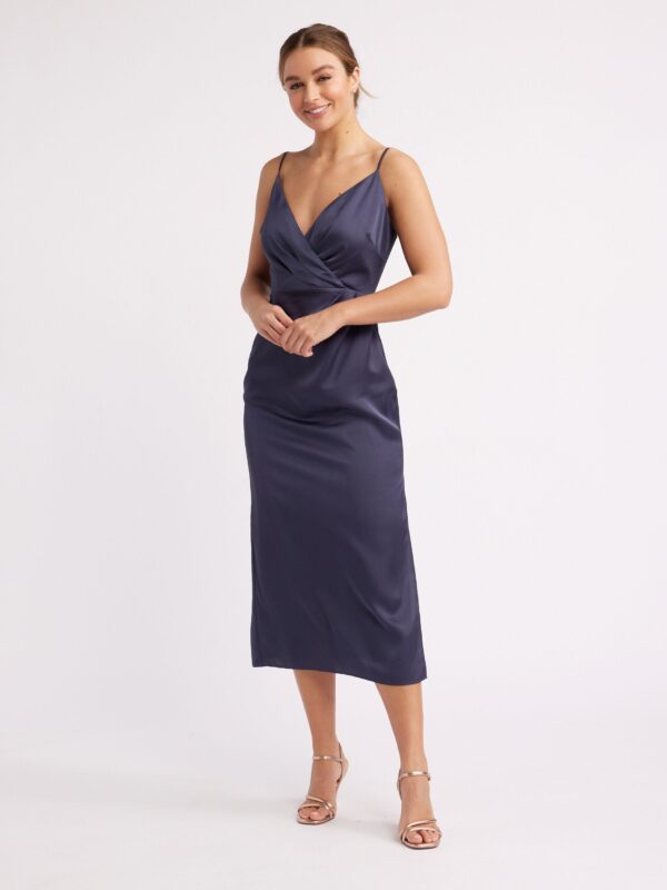 REVIEW Montreal Midi Dress