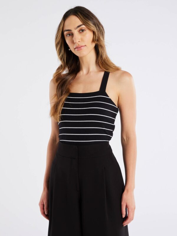 REVIEW Entwine Yourself Top