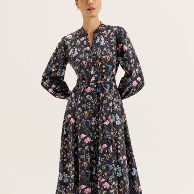 REVIEW Scotts Rose Shirtdress