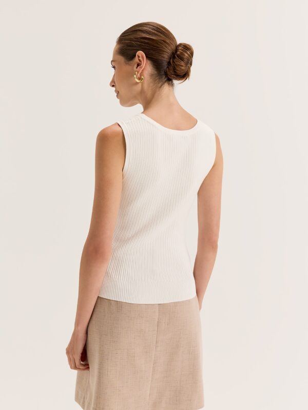 REVIEW Eclipse Knit Tank - Image 5