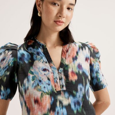REVIEW Hazy Floral Top