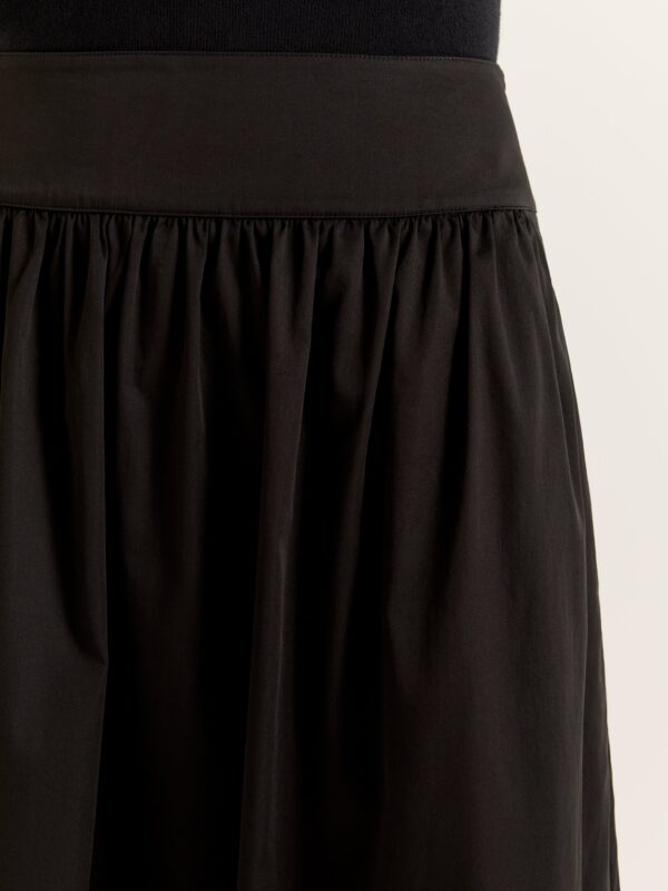 REVIEW Tashi Skirt - Image 4