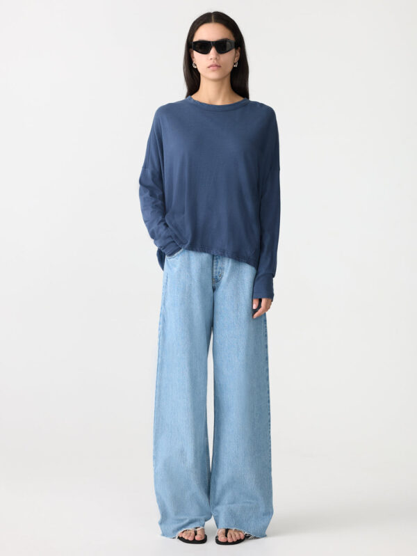 BASSIKE Circle Long Sleeve T-Shirt