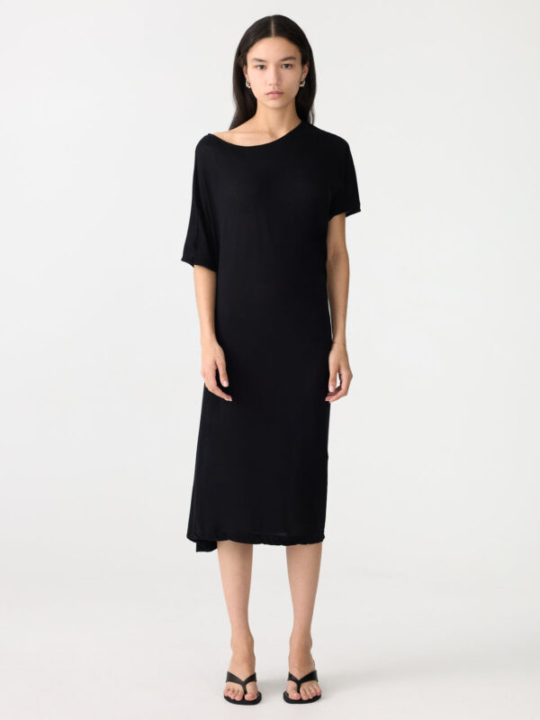BASSIKE Asymmetric Sleeve Midi Dress