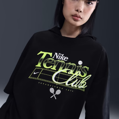 Nike Sportswear Women's Oversized Graphic T-Shirt