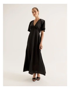 REVIEW Montreal Sleeved Dress