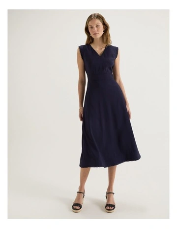 REVIEW Aster Dress