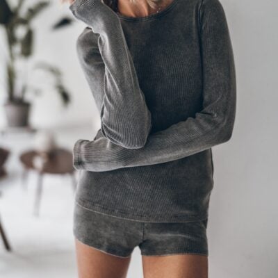 The Dark Ribbed Longsleeve