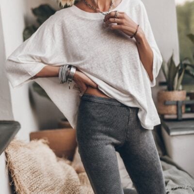 The White Loose Linen T-Shirt