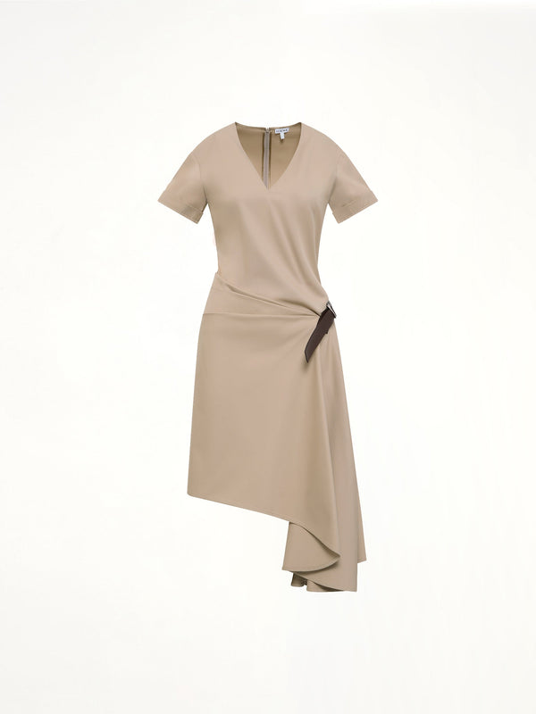 260218_Marais_IM_WOMEN_CLOTHING_DRESSES_Belted_Dress_in_Beige_36_LOES26230_S359Y09XKE_2140_32658_2_435d6e6f-082b-47bc-b47e-7e24ceaea3e7.jpg