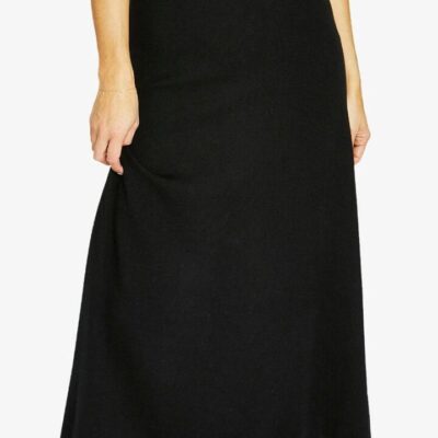 Jump A Line Knit Skirt