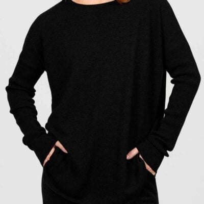Bridge & Lord Queen Crew Neck Pullover
