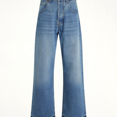 Jacquemus Le Denimes Large Jeans in Blue/tabac Blue / 25