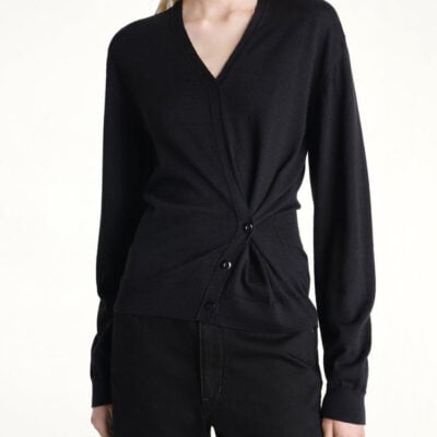 Lemaire Twisted V Neck Jumper in Black / Xs