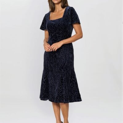 Gina Bacconi Blue Ray Velvet Midi Dress