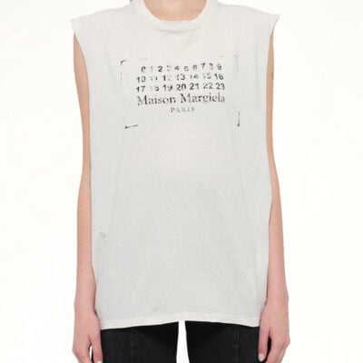 Maison Margiela Logo Tank Top in Butter / Xs