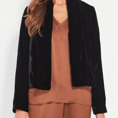 Verge Enchant Jacket — Black
