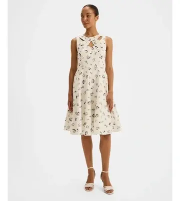Review Eliza Floral Dress