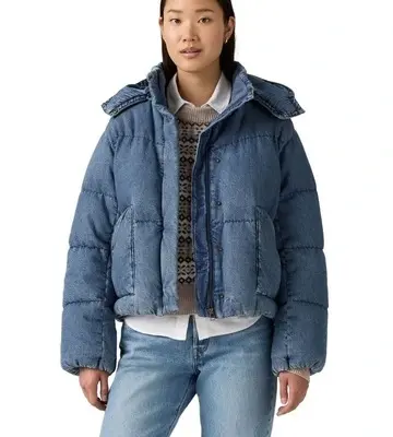 Levi's