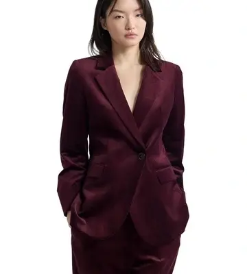 Oxford Raffi Velvet Blazer