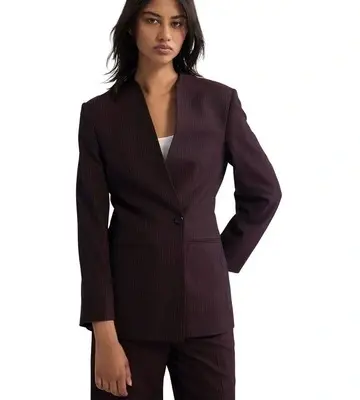 Oxford Carlie Hourglass Blazer